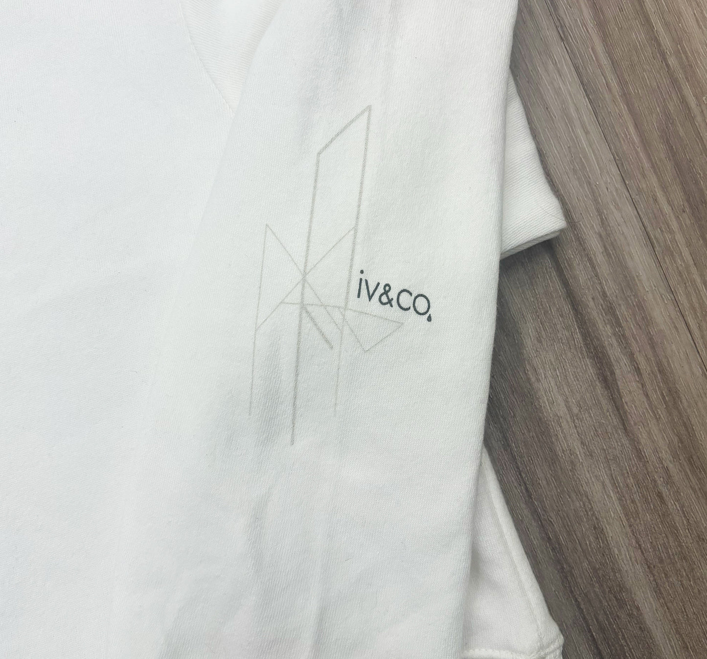 iv&co “Hydrate” Midi Sweatshirt - Ivory